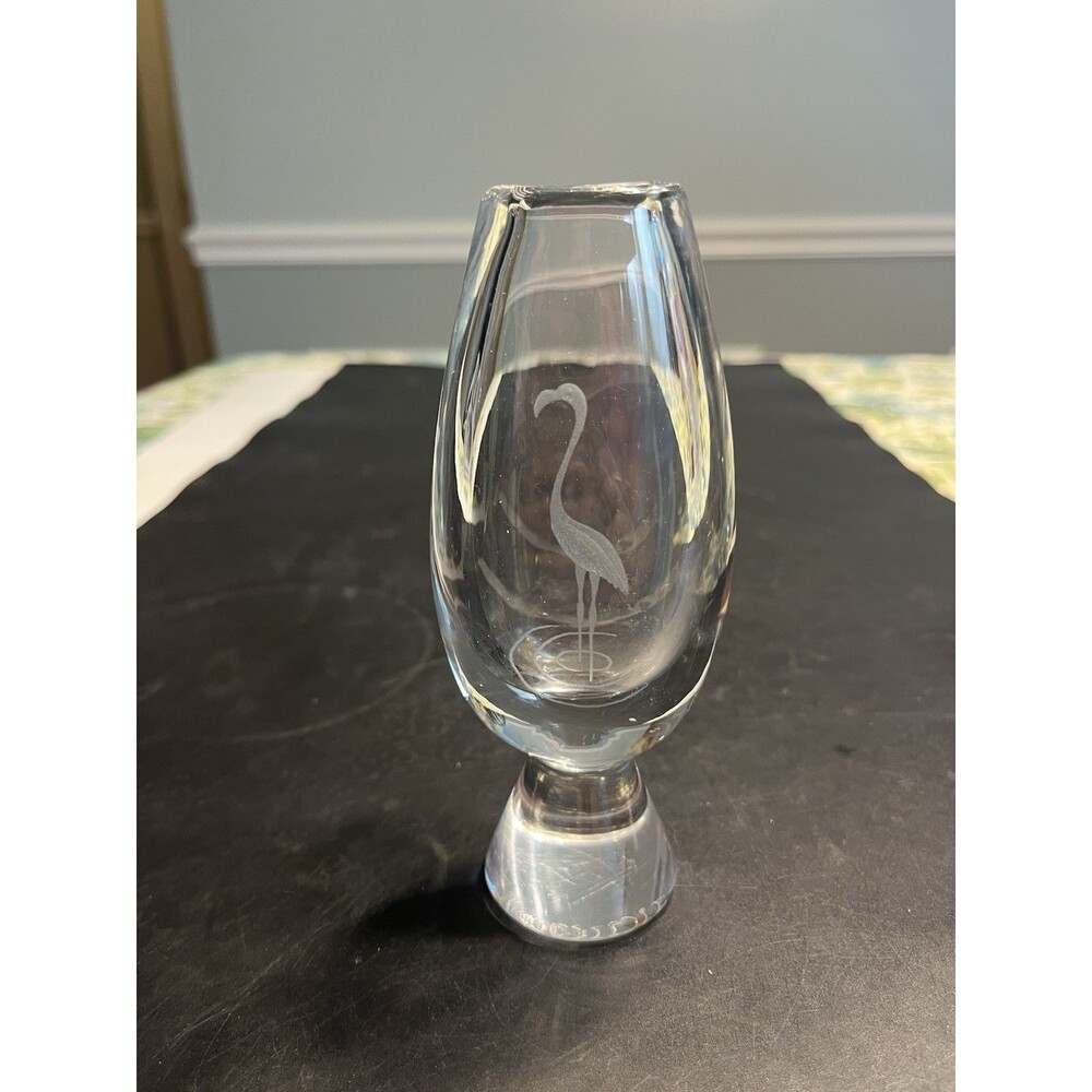 Kosta Boda Etched Vase Retro Scandinavian Art Glass  5.5” Tall Signed